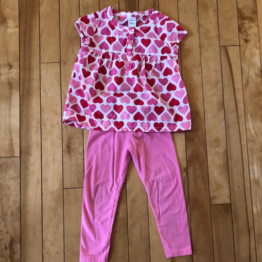 Carter’s hearts outfit